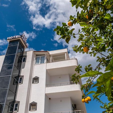 Hotel Artur2 卡萨米尔 外观 照片
